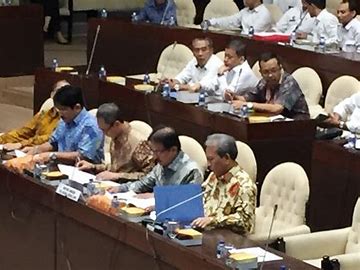 Komisi II Usul Kementerian ATR/BPN dan KLHK Kolaborasi Selesaikan Redistribusi Tanah